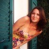 Tracey East