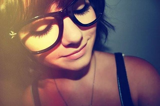 Girl With Glasses Beauty Quotes Quotesgram