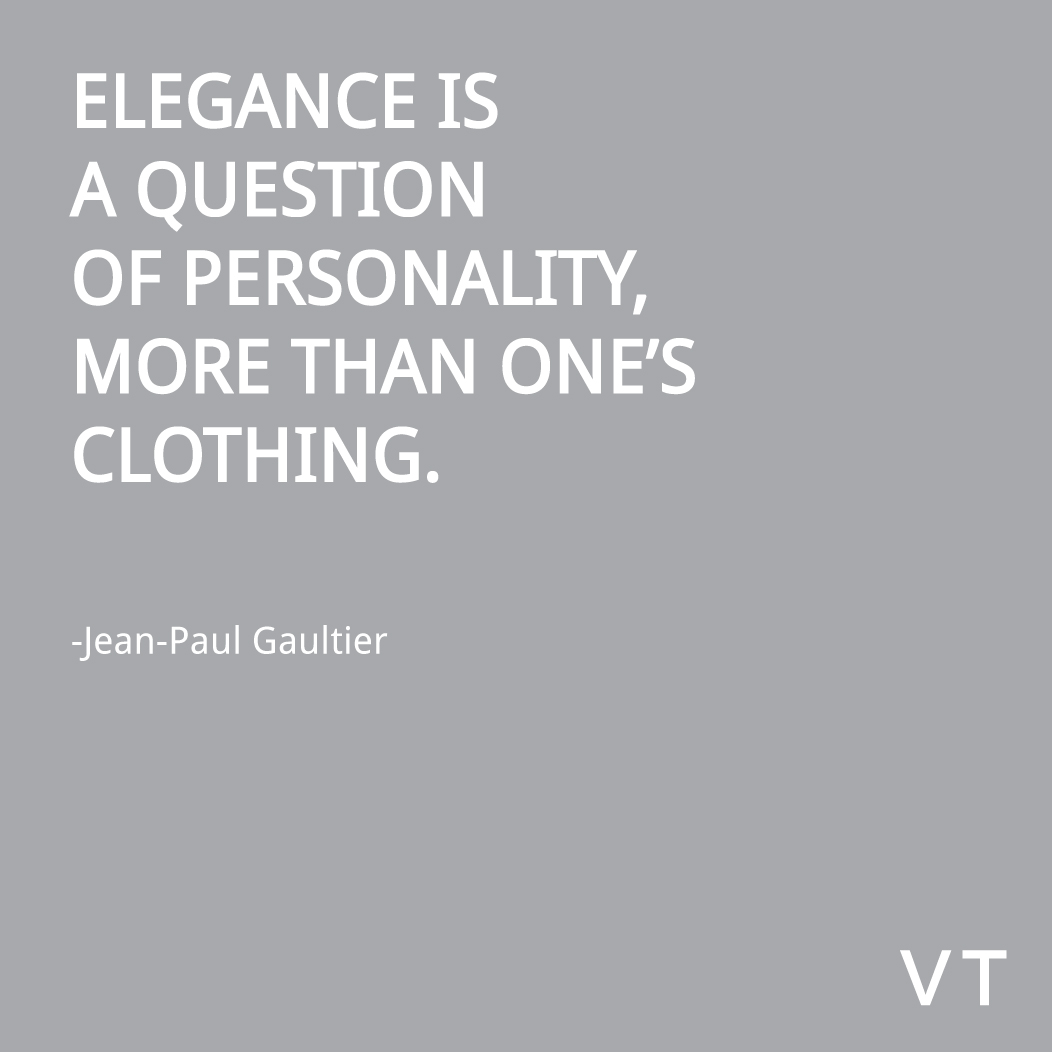 jean paul gaultier biography Gaultier nu a luat niciodată lecții de design vestimentar dar a început să trimită schițe la faimoși stiliști de la o vârstă destul de fragedă. jean paul gaultier biography Gaultier nu a luat niciodată lecții de design vestimentar dar a început să trimită schițe la faimoși stiliști de la o vârstă destul de fragedă.