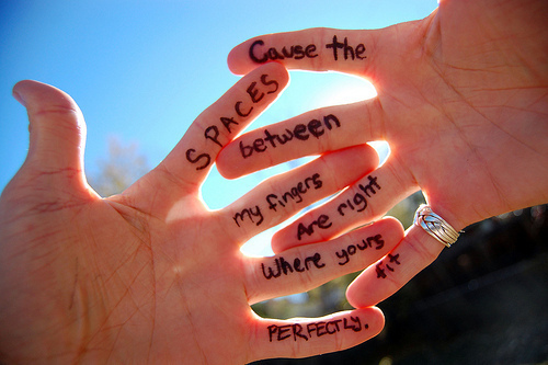 View Love Hand Pic Quotes PNG