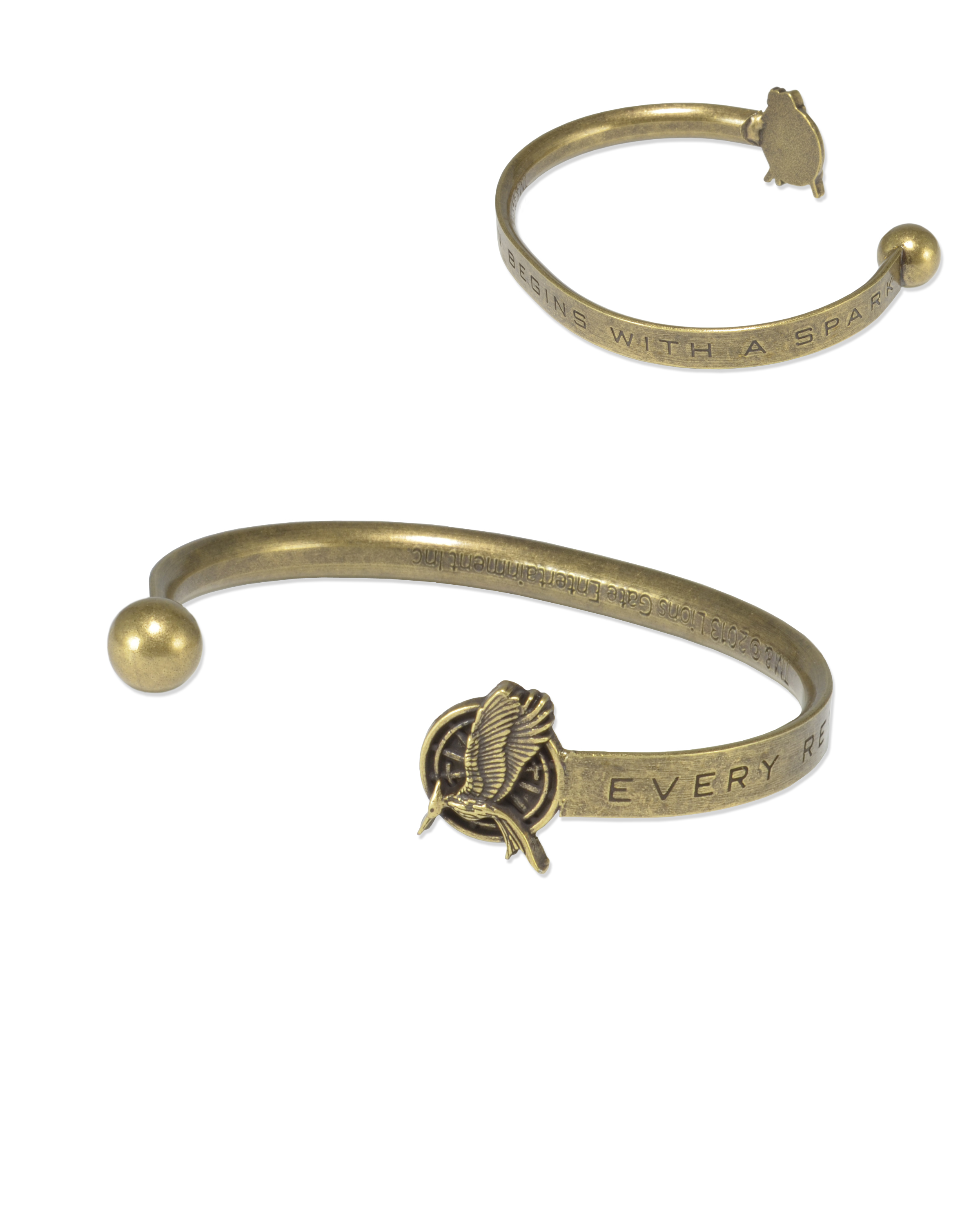 Metal Torsion motif bracelet