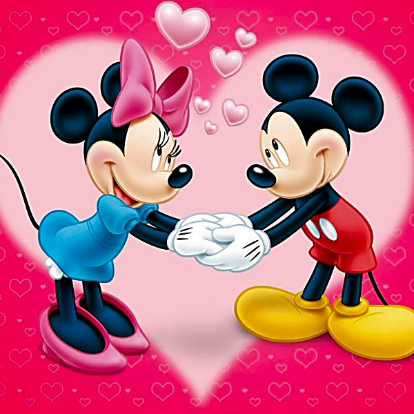 minnie and mickey mouse in love