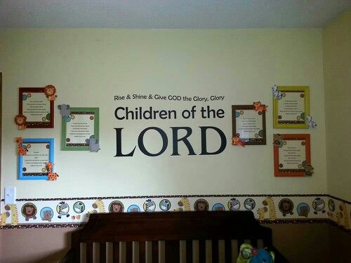 noah's ark baby room decor