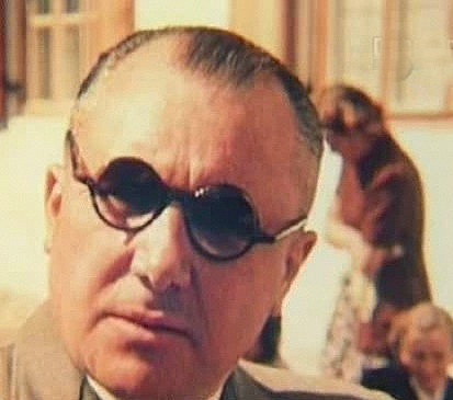 Предположительно Мартин Борман где-то в Южной Америке. Время и место снимка неизвестны. Предположительно Мартин Борман где-то в Южной Америке. Время и место снимка неизвестны.