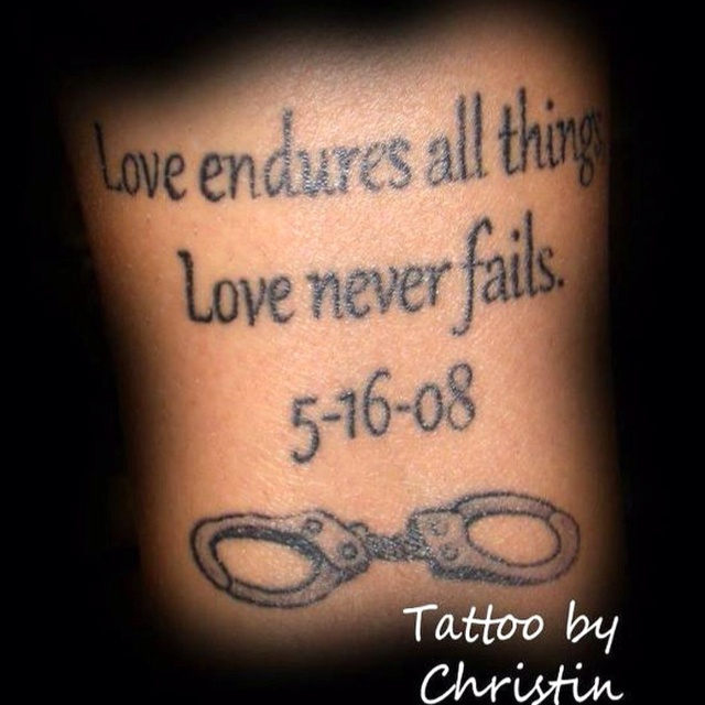 Sleeve tattoo Heart Handcuffs Anastasia Steele Heart Handcuffs transparent  background PNG clipart  HiClipart