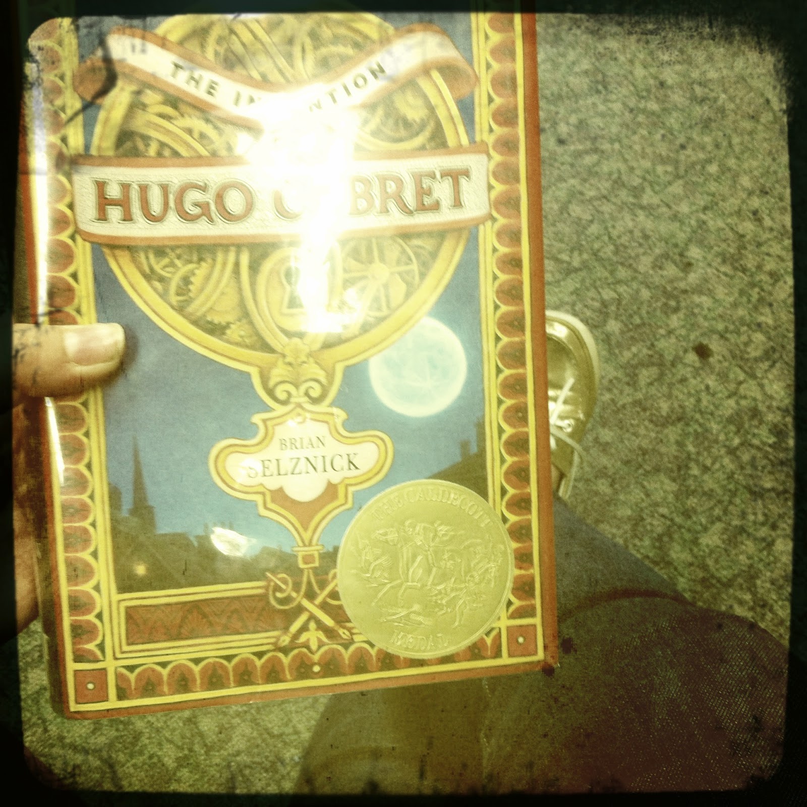 the book hugo cabret the book hugo cabret