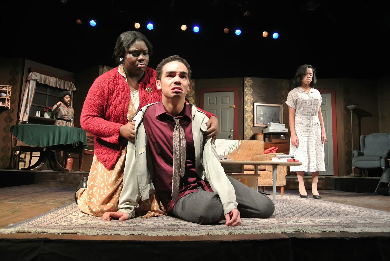 Ruth Younger Character Analysis In A Raisin In The Sun