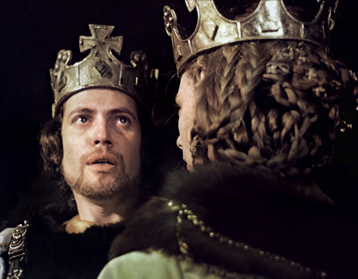 who does macbeth kill who does macbeth kill