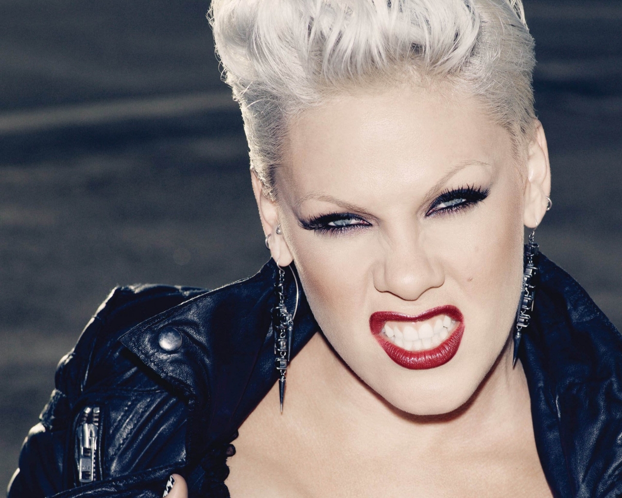 Inspirational Quotes By Singer Pink 