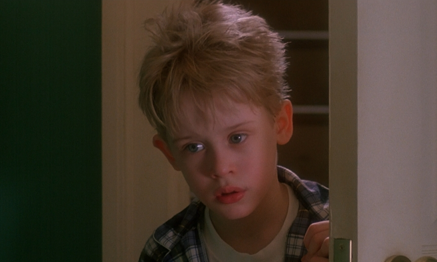 Кевин маккалистер в нью йорке. Один дома 2: затерянный в нью-йорке фильм 1992. Один дома классический перевод. Джо пеши и дэниел стерн один дома. Кэтрин охара.