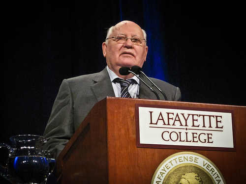 За что горбачев получил нобелевскую премию. За что горбачев получил нобелевскую премию. За что горбачев получил нобелевскую премию. За что горбачев получил нобелевскую премию. Горбачев лауреат нобелевской премии.