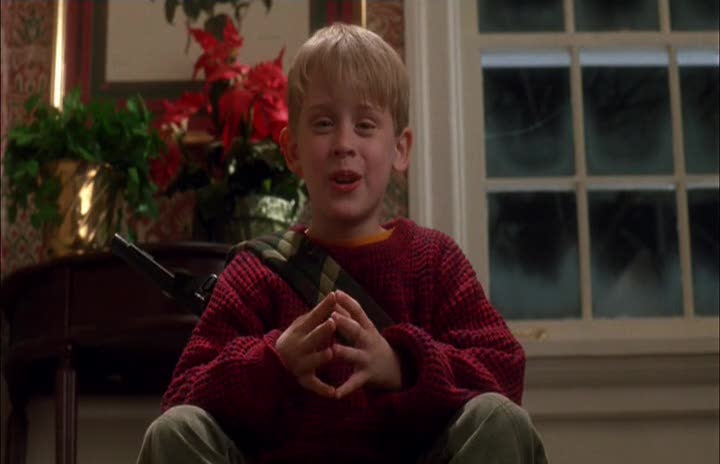 what movie is kevin mccallister watching in home alone