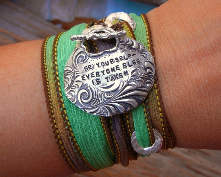 Top 89+ custom quote bracelets best - in.duhocakina