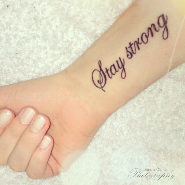 Demi Lovato Stay Strong Tattoo Meaning w Pictures of her Heart Tattoo