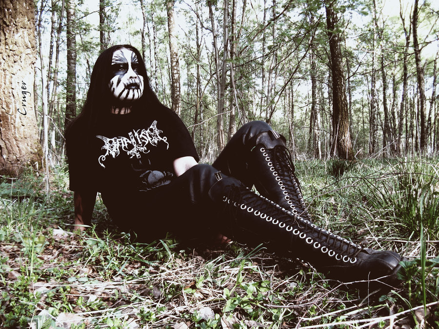Black metal girlfriend