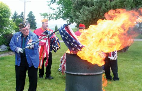 The American Flag Burning Quotes. QuotesGram