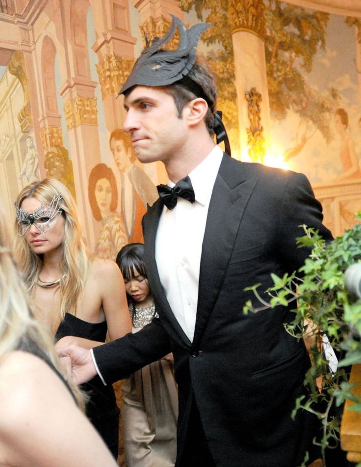 Stavros Niarchos Quotes. QuotesGram