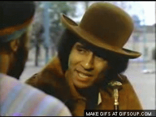 9244609-goldie-the-mack-o.gif