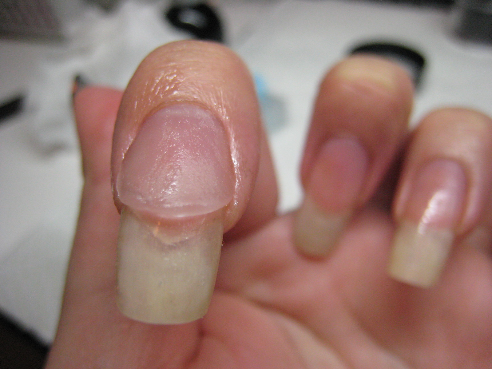 Featured image of post Cute Short French Tip Acrylic Nails With Design : For a straightforward and cute acrylic nail design, french tip your nails white but the rest of your another acrylic nail design for your short nails.