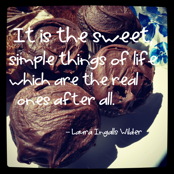 Happy Friday!! Dessert Quotes, Cupcake Quotes, Cupcake Art, Cupcake