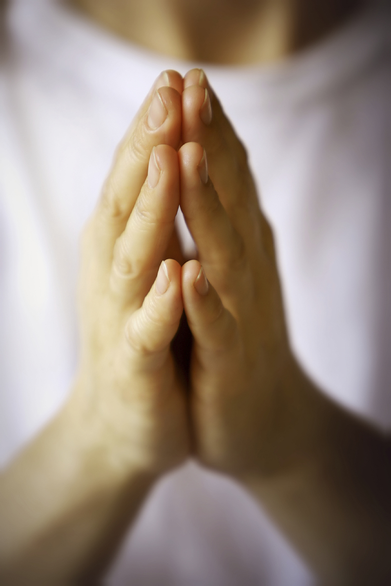 1731216533 praying hands