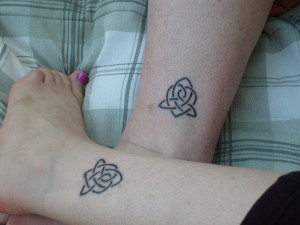31 Spectacular and Striking Sister Tattoo Ideas