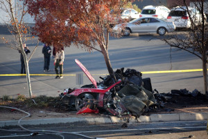 La voiture de Paul Walker après son accident mortel © kcspresse.com