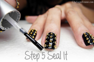 Home Gold And Black Stud Nails