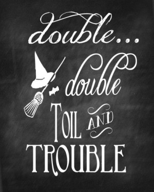 Halloween Chalkboard Art and Free Printable - Uncommon Designs...