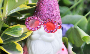 garden gnome painted by Elton John at the Chelsea flower show, one ...