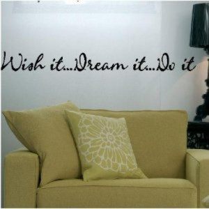 Tips on Decorating With Quotes Using Wall Decals