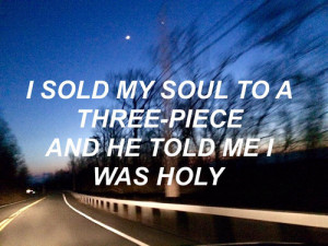 ... tags for this image include: Lyrics, halsey, hold me down and room 93