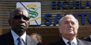 FIFA-fraudeur Jack Warner stak $750.000 voor slachtoffers Haïti in ...