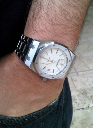 ... is the one Ari Gold worn in entourage season 7. Really nice watch