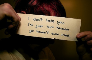 english, frases, funny, hate, hate you, heartaches, hurt, i dont hate ...