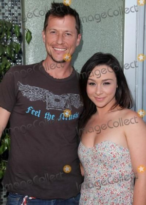 Poze cu Corin Nemec i Danielle Harris