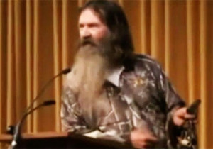 Phil Robertson addresses diners at the Berean Bible Church in ...