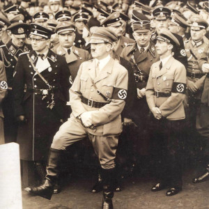 Adolf-Hitler-1935