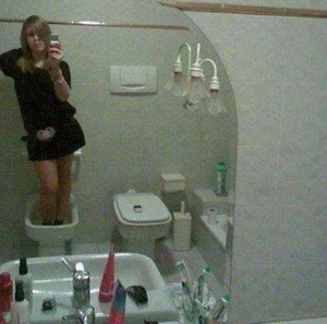 The 33 Funniest Sexy Selfie Fails Ever