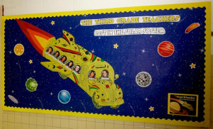 Magic School Bus Welcome Back-to-School Bulletin Board
