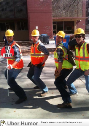 Favorite Halloween costume I've seen today. Saw it at my towns college ...