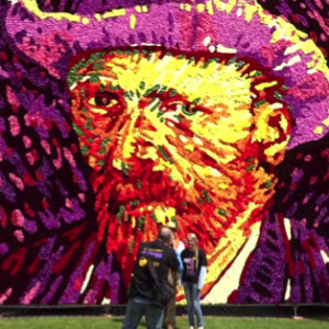 125th Anniversary of Van Gogh's Death Memorialized with 50,000 Flower ...