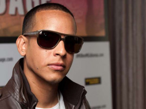 APRIL 4 - Daddy Yankee gay rumors have been brewing for weeks after a ...