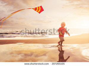 love quotes the kite runner images boy flying kite pictures