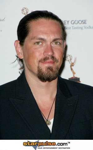 Steve Howey Pictures & Photos