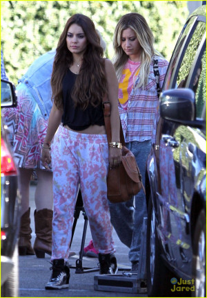 About This Photo Set: Vanessa Hudgens and Ashley Tisdale have some fun ...
