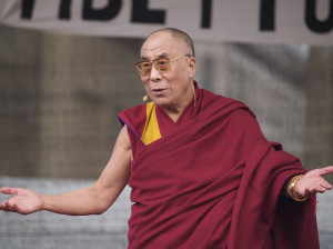 18 Rules of Living by the Dalai Lama