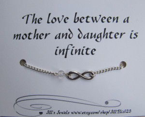 Infinity Family Quotes Family love charm bracelet