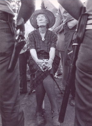 dorothy day arrest