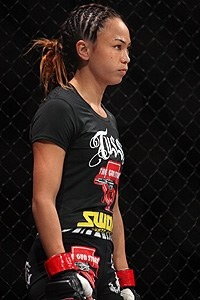 Michelle Waterson Gif